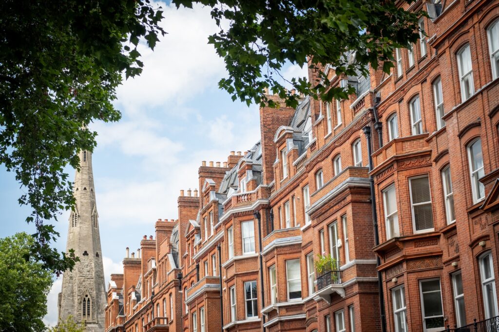 Navigating the UK Property Market: Stability Emerges Amidst Front-Loaded Activity